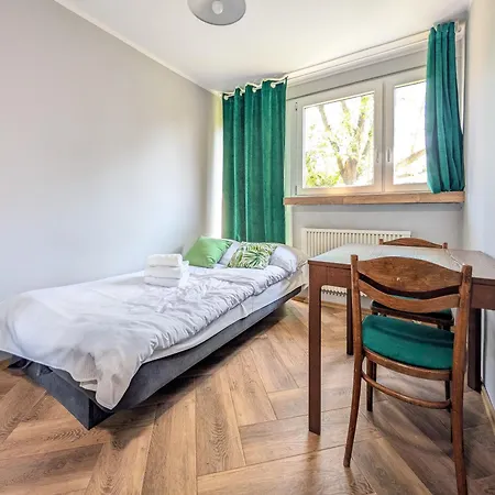 Comfort Living By Bookinghost Vratislav